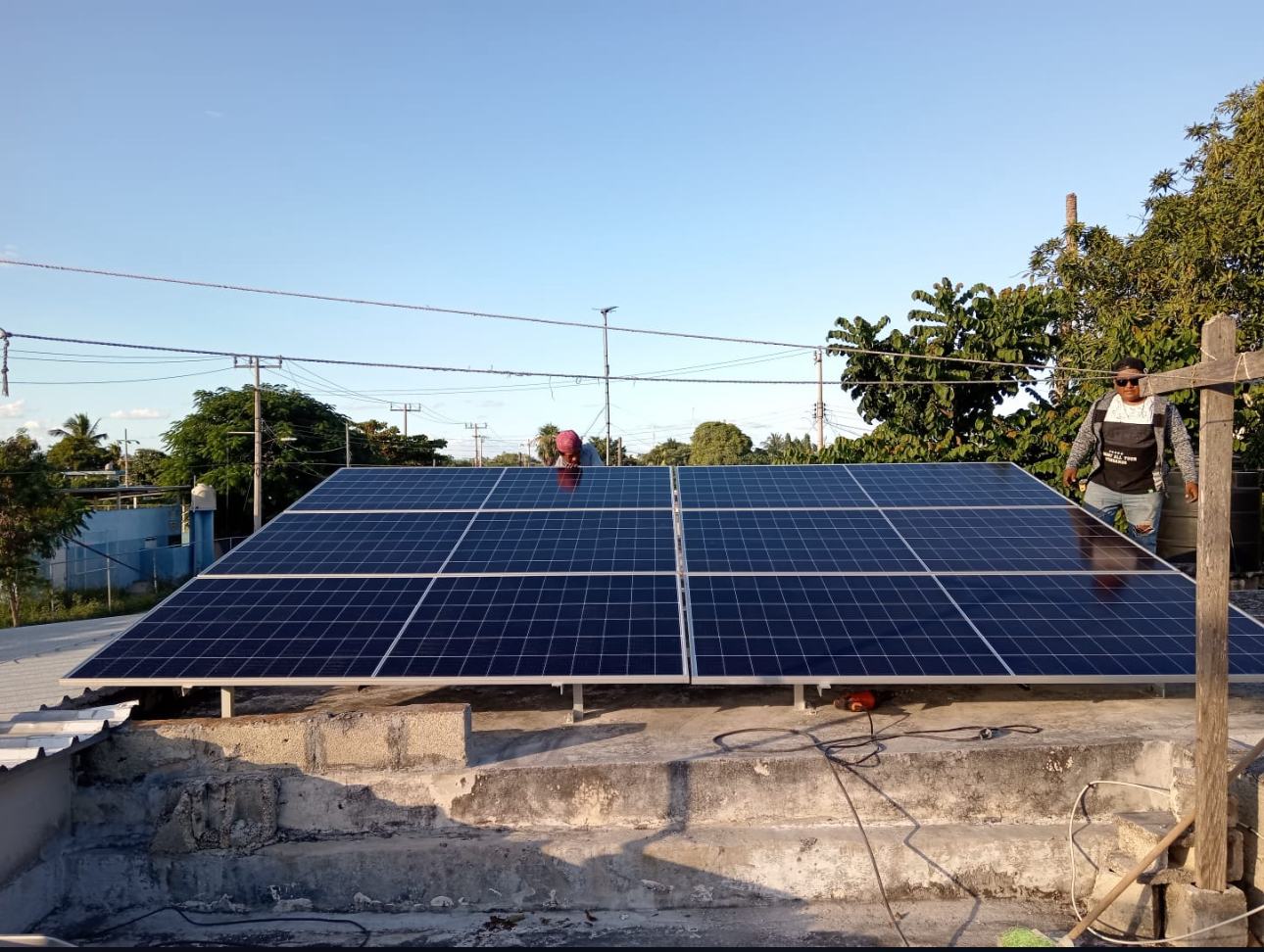 Instalación residencial de paneles solares en Tizimín, Yucatán